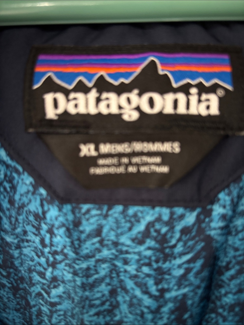 Patagonia Men's Two-Tone Blue Insulated Hooded Puffer Ski Jacket - Picture 2 of 4